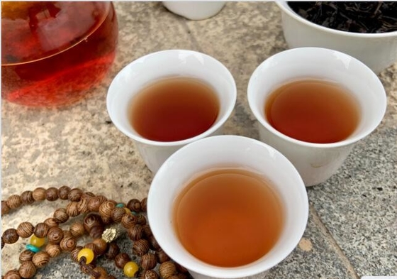 Tylin a été développé par croisement de l'Institut de recherche sur le thé de l'Académie des sciences agricoles du Fujian avec le tiegua