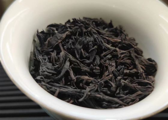 Thé oolong, également appelé thé vert et thé semi-fermenté