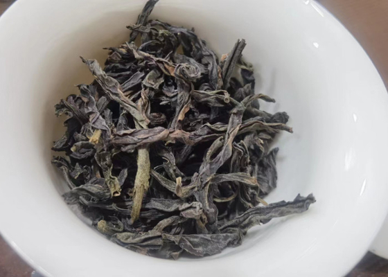 Jin Junmei 80g boîte cadeau en conserve thé fleur de montagne wuyi petite graine lianyun usine de thé en gros