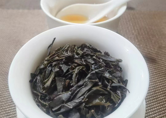 2022 Nouveau printemps de la tête de thé Wuyi montagne du thé noir Zhengshan petites fleurs fruitées haut de la montagne du thé sauvage Tongmu Guan SAN t