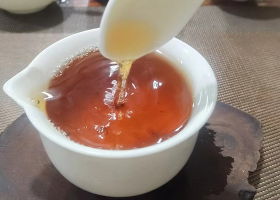 Le thé noir de Shan Xiaochong 80g boîte cadeau en conserve thé Wuyi Shan Xiaochong Lianyun usine de thé en gros