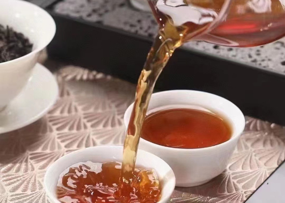 Le thé noir de Shan Xiaochong 80g boîte cadeau en conserve thé Wuyi Shan Xiaochong Lianyun usine de thé en gros