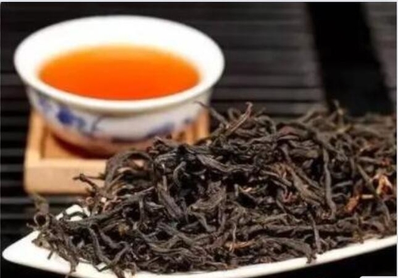 Le thé noir de Shan Xiaochong 80g boîte cadeau en conserve thé Wuyi Shan Xiaochong Lianyun usine de thé en gros