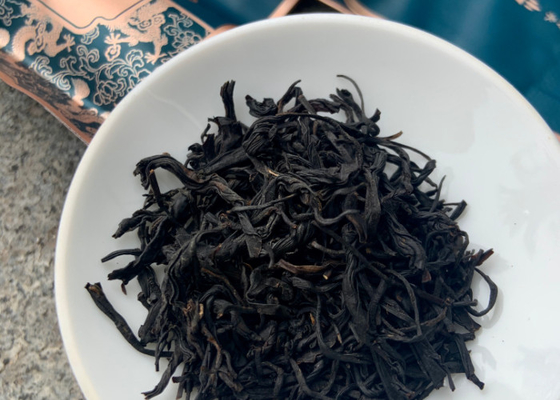Le thé noir de Junmei Souchong 18 mois de garantie