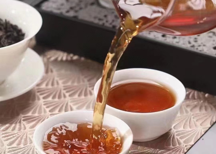 Le thé noir de Shan Xiaochong 80g boîte cadeau en conserve thé Wuyi Shan Xiaochong Lianyun usine de thé en gros