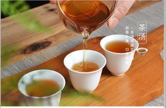 Le thé oolong, appartenant au thé vert et au thé semi-fermenté, a de nombreuses variétés et est une catégorie de thé unique en Chine.