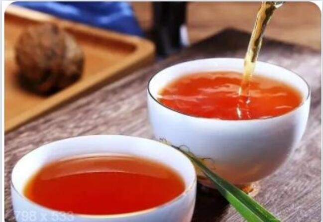 Le thé de roche Wuyi est un thé traditionnel célèbre en Chine.